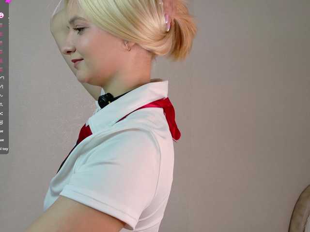 Nymphomaniac08 live cam on BongaCams