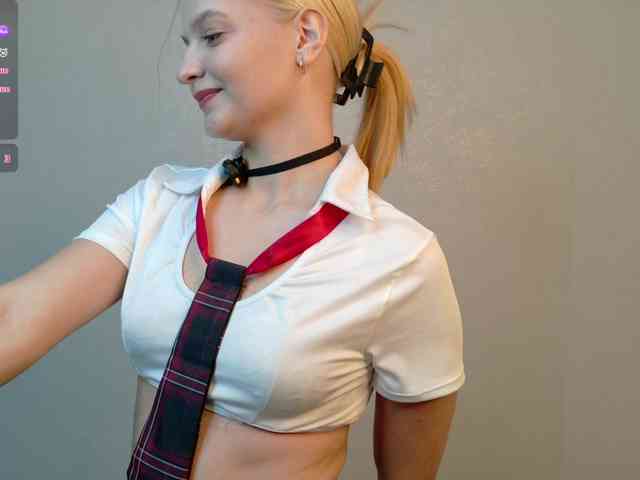 Model: Nymphomaniac08