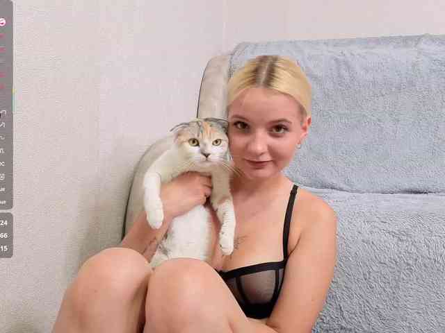 Nymphomaniac08 Sex Cam Show