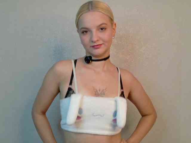 Model: Nymphomaniac08