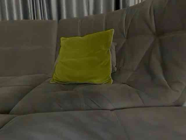Luccia webcam