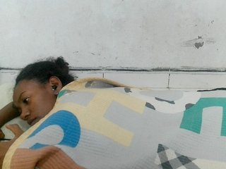 Claudiaah's Live Webcam