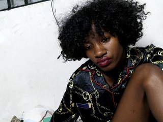 Claudiaah Porn Show