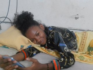 Claudiaah's Live Webcam