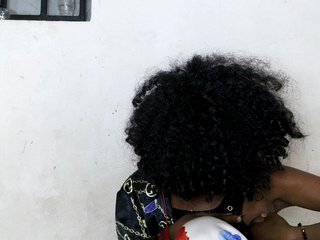 Claudiaah Porn Show