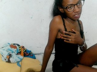 Claudiaah Porn Show