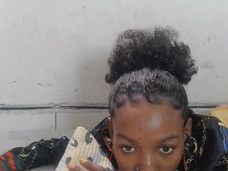 Claudiaah Porn Show