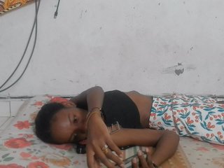 Claudiaah Porn Show