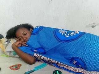 Claudiaah Porn Show