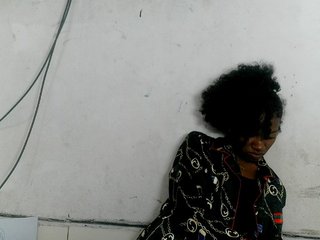 Claudiaah Porn Show
