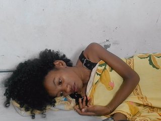 Claudiaah's Live Webcam