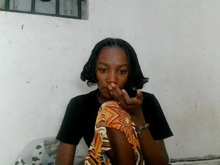 Claudiaah Porn Show