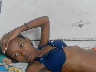 Claudiaah's Live Webcam