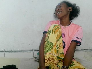 Claudiaah Porn Show
