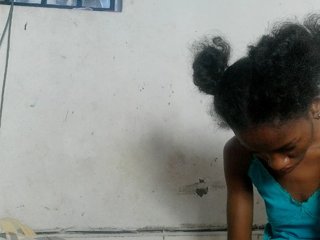 Claudiaah Porn Show