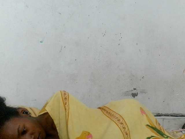 Claudiaah live cam on BongaCams