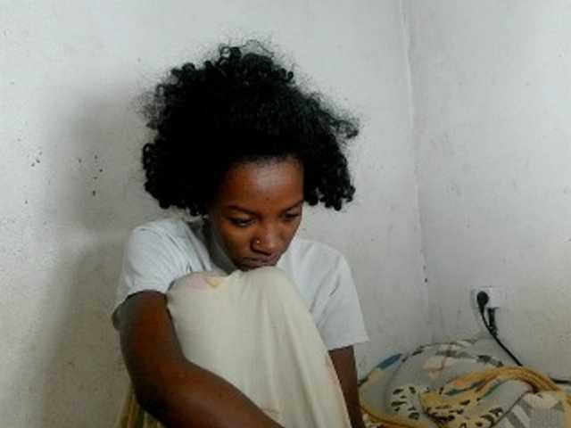 Claudiaah live cam on BongaCams