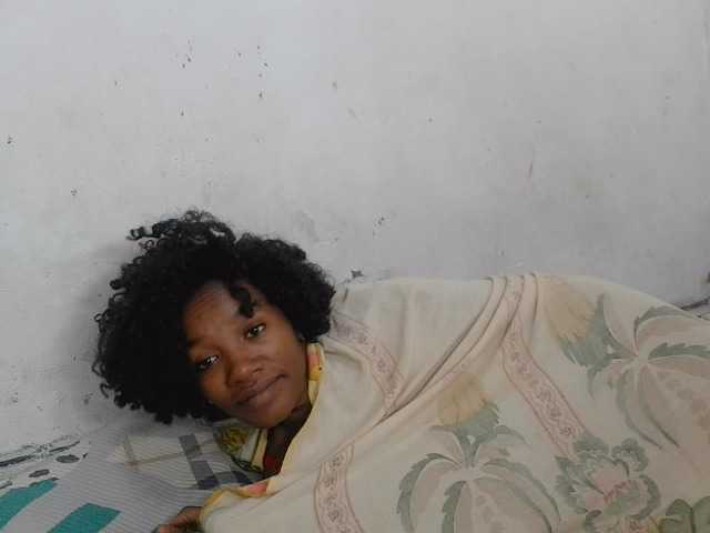 Claudiaah live cam on BongaCams