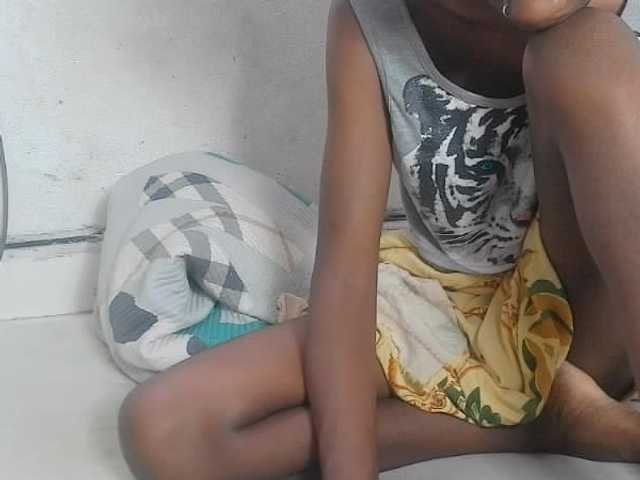 Claudiaah live cam on BongaCams