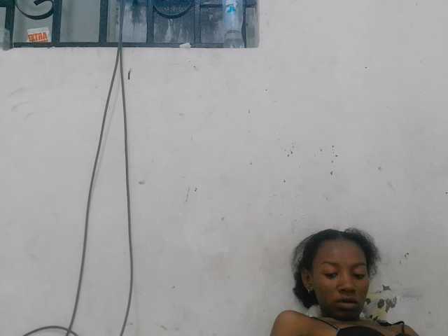 Claudiaah live cam on BongaCams