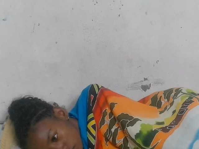 Claudiaah live cam on BongaCams