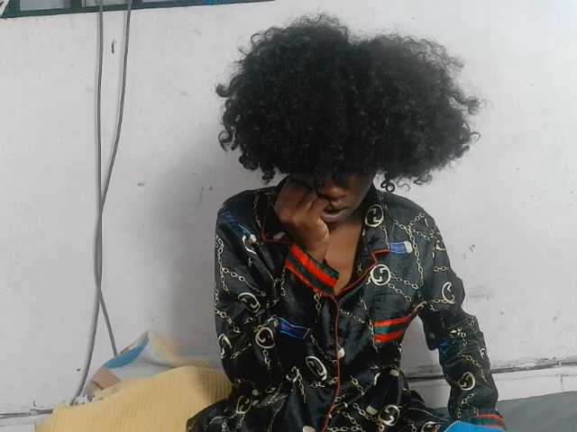 Claudiaah live cam on BongaCams