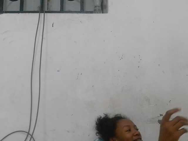 Claudiaah live cam on BongaCams