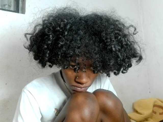 Claudiaah live cam on BongaCams
