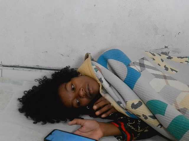 Claudiaah live cam on BongaCams