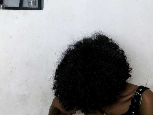 Claudiaah live cam on BongaCams