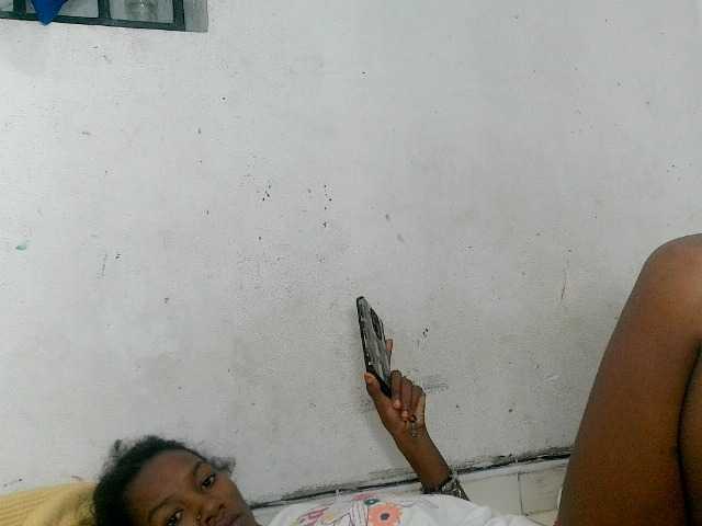 Claudiaah live cam on BongaCams