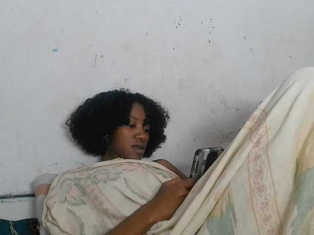 Claudiaah live cam on BongaCams