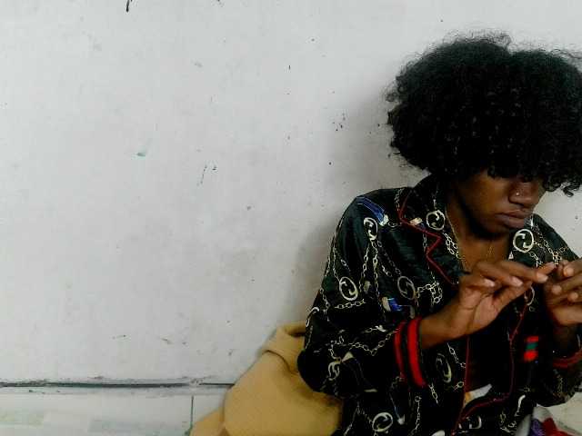 Claudiaah live cam on BongaCams