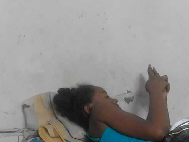Claudiaah live cam on BongaCams