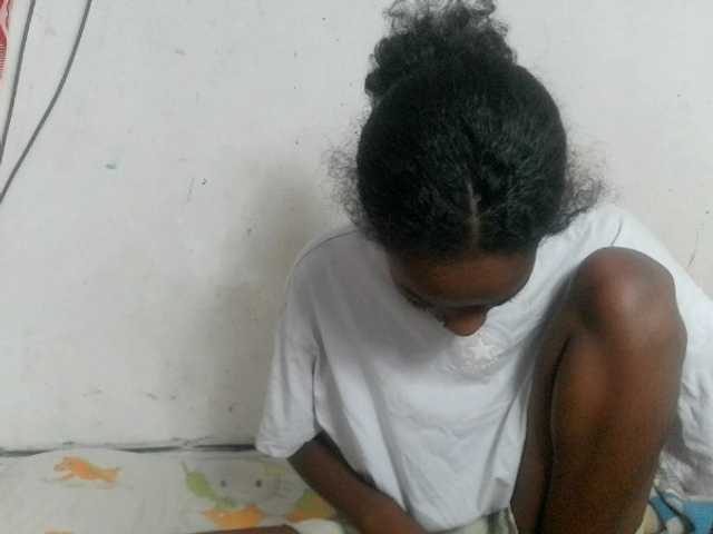 Claudiaah live cam on BongaCams