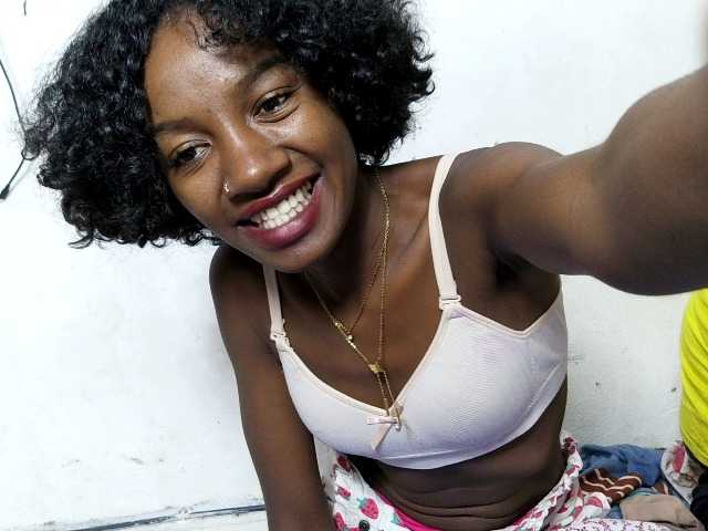 claudiaah live sex show