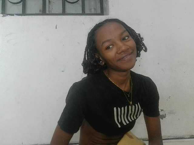 Claudiaah live cam
