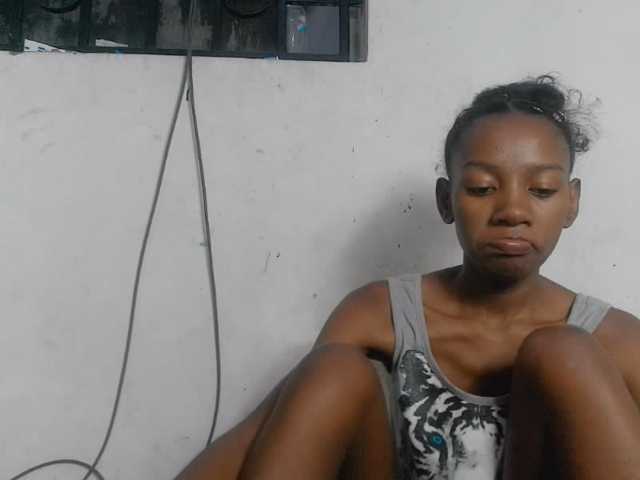 Claudiaah live cam on BongaCams