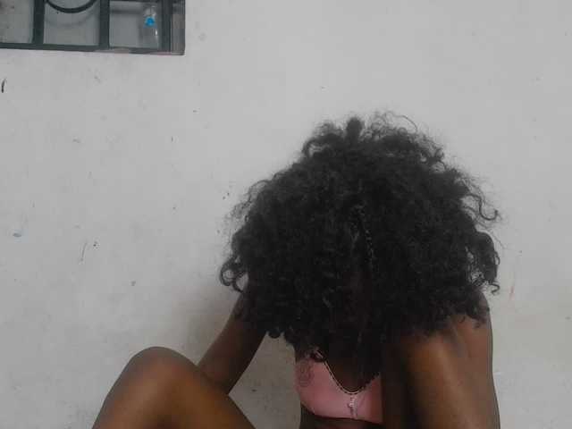 Claudiaah live cam on BongaCams