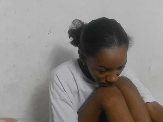 Claudiaah live cam on BongaCams