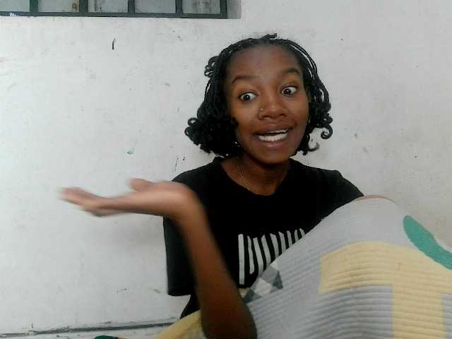 Claudiaah live cam