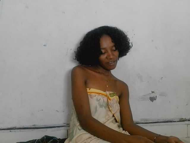 Claudiaah live cam on BongaCams