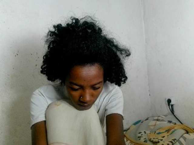Claudiaah live cam on BongaCams
