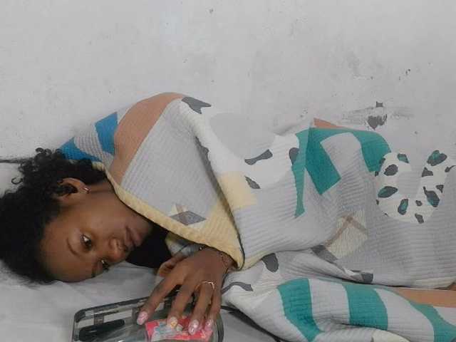 Claudiaah live cam on BongaCams