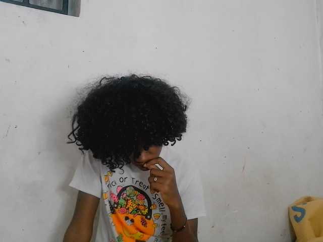 Claudiaah live cam on BongaCams