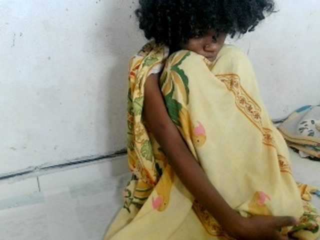 Claudiaah live cam on BongaCams