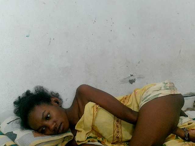 Claudiaah live cam on BongaCams