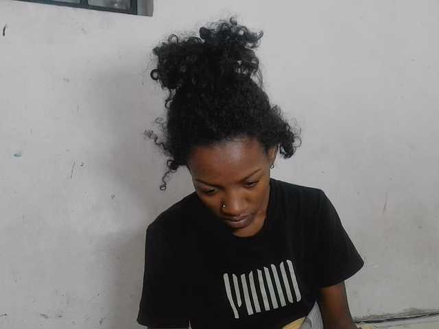 Claudiaah live cam on BongaCams