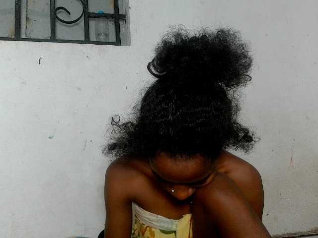 Claudiaah live cam on BongaCams