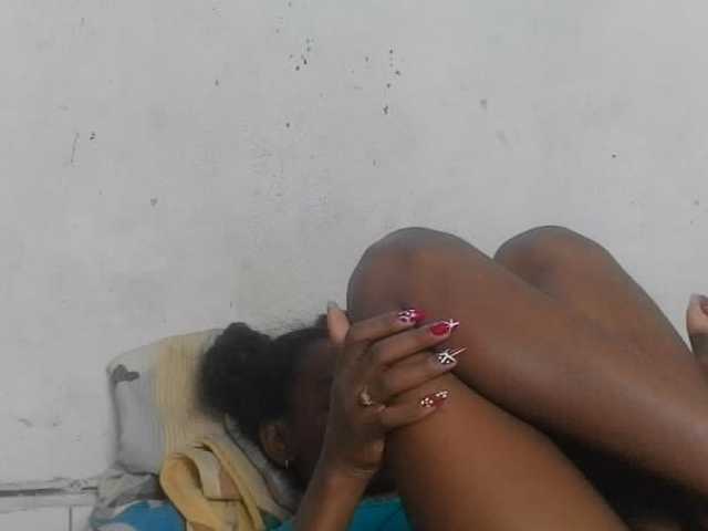 Claudiaah live cam on BongaCams